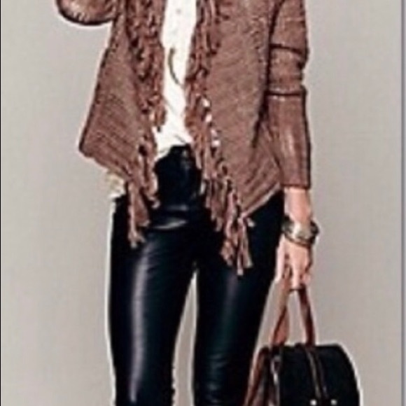 Free People sweater - Picture 3 of 8